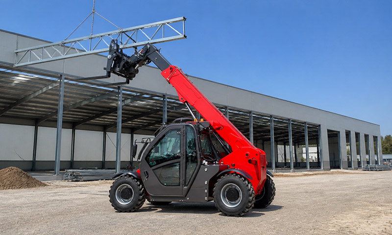 HT2506 Telehandler Lifting Bundled Purlins to the Roof Line