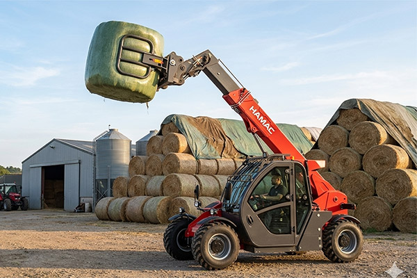Les meilleurs chargeurs télescopiques pour l'agriculture : manutention de balles, stockage d'aliment